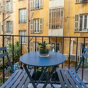 Apartment Centre Flat - Modern, Quiet And Brand New, Nice